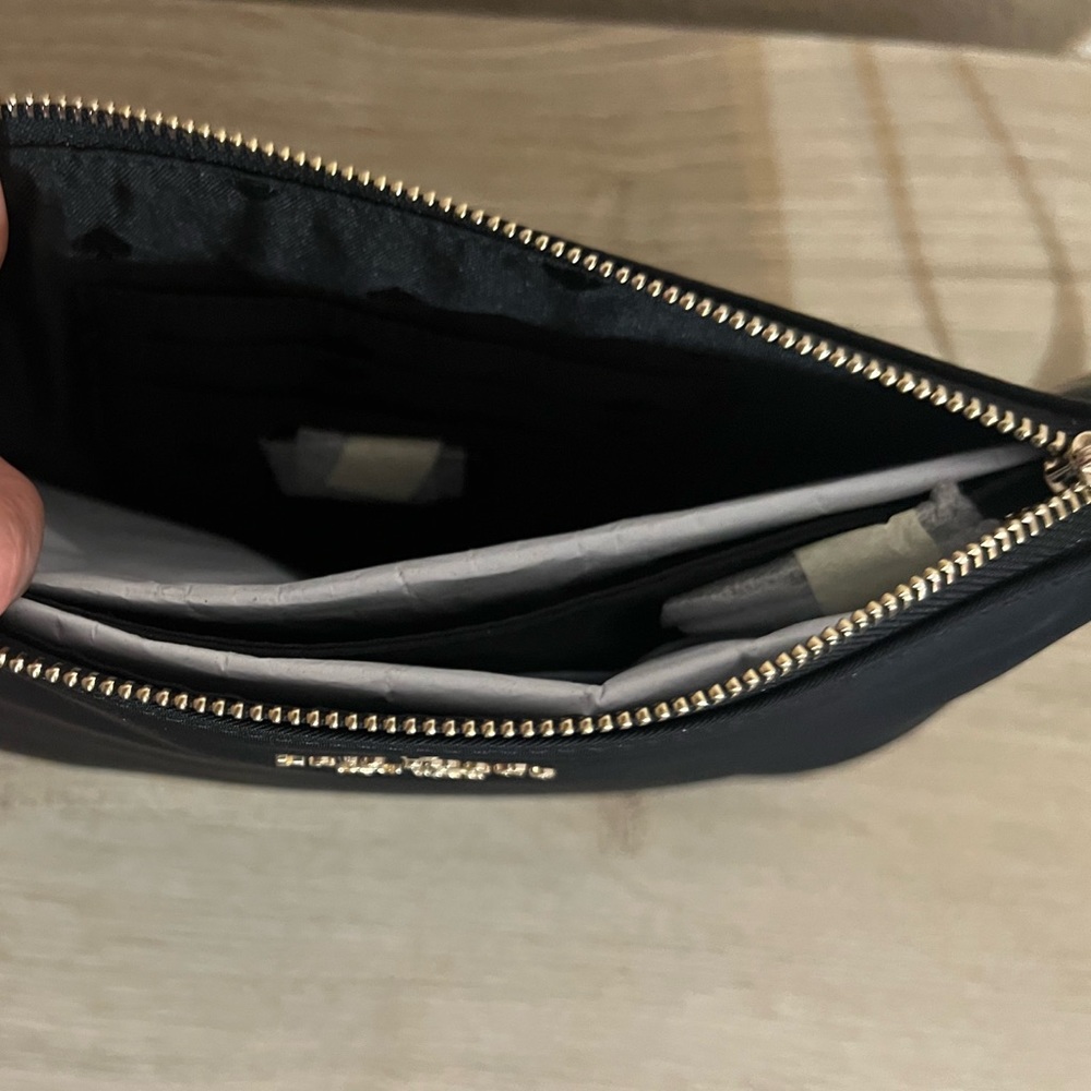 (โ To Twincherry11โs ๐ฆ) K.S New York Black Nylon Chelsea Medium Wristlet Pouch - Picture 5 of 15
